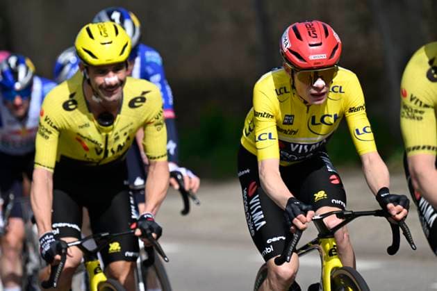 Paris Nice 2026 Stage 5 COLOMBIER-LE-VIEUX, FRANCE - MARCH 12 : Vingegaard Jonas (DEN) of Team Visma I Lease a Bike and Campenaerts Victor (BEL) of Team Visma I Lease a Bike during stage 5 of the 84th edition of Paris - Nice an UCI World Tour 2.UWT cycling road race stage for Men Elite of 205.4 km with start in Cormoranche-sur-Saone and finish in Colombier-le-Vieux on March 12, 2026 in Colombier-le-Vieux, France, 12 03 2026 ( Motordriver Guy De Vuyst - Colombier-le-Vieux France  Copyright: xNicoxVereeckenx