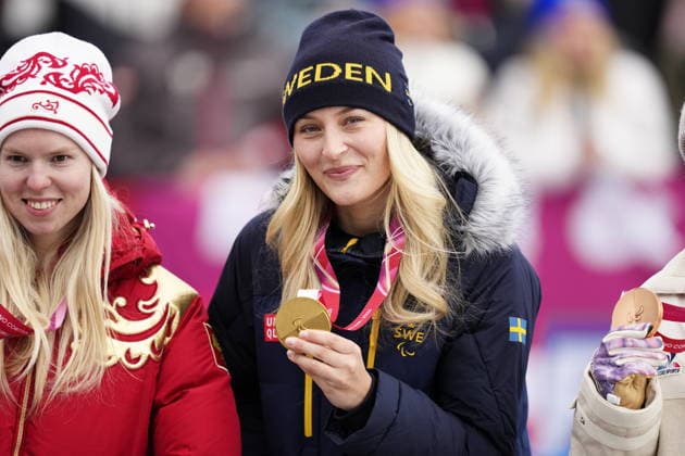 CORTINA, ITALY 20260312 Ebba Arsjö wins gold in the women s giant slalom (standing) at the Paralympics in Tofane Alpine Skiiing Center, Cortina. *** The image is included in the SPORTS PACKAGE. For others PAYMENT IMAGE *** CORTINA ITALY x9200x *** CORTINA, ITALY 20260312 Ebba Arsjö wins gold in the women s giant slalom standing at the Paralympics in Tofane Alpine Skiiing Center, Cortina The image is included in the SPORTS PACKAGE For others PAYMENT IMAGE CORTINA ITALY x9200x  Copyright: xBjörnxLarssonxRosvall TTx PARALYMPICS 2026 GIANT SLALOM