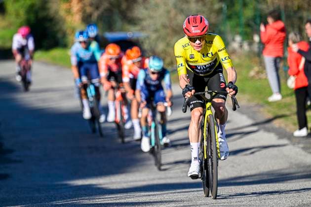 Paris Nice 2026 Stage 5 COLOMBIER-LE-VIEUX, FRANCE - MARCH 12 : Vingegaard Jonas (DEN) of Team Visma Lease a Bike attacking during stage 5 of the 84th edition of Paris - Nice an UCI World Tour 2.UWT cycling road race stage for Men Elite of 205.4 km with start in Cormoranche-sur-Saone and finish in Colombier-le-Vieux on March 12, 2026 in Colombier-le-Vieux, France, 12 03 2026 ( Motordriver Guy De Vuyst - Colombier-le-Vieux France  Copyright: xNicoxVereeckenx