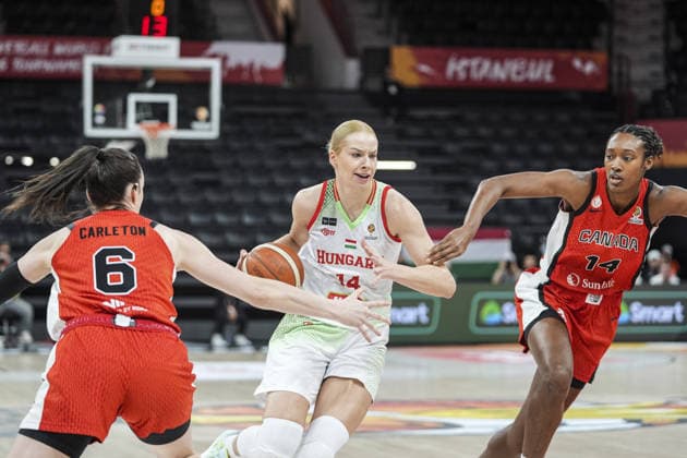 Hungary v Canada - FIBA Women s Basketball World Cup Qualifiers ISTANBUL, TURKIYE – MARCH 12: Hungary s Dorka Juhasz (14) and Canada s Bridget Carleton (6) compete for the ball during the FIBA Women s Basketball World Cup Qualifiers Group C match between Hungary and Canada at the Turkcell Basketball Development Center in Istanbul, Turkiye on March 12, 2026. Beyza Comert Anadolu Istanbul Turkey. Editorial use only. Please get in touch for any other usage.  Copyright: x2026xAnadoluxBeyzaxComertx