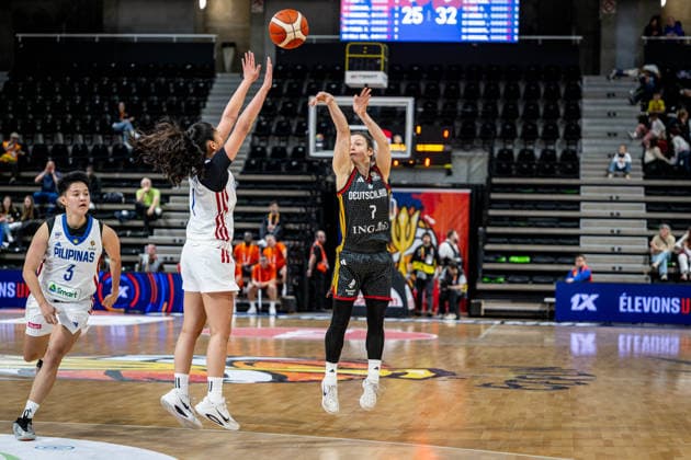 Basketball Villeurbanne 12.03.2026 Wommen™s Basketball World Cup 2026 Qualifying Tournament Philippinen (PHI) - Deutschland (GER) Jennifer Crowder (Deutschland, No.07)