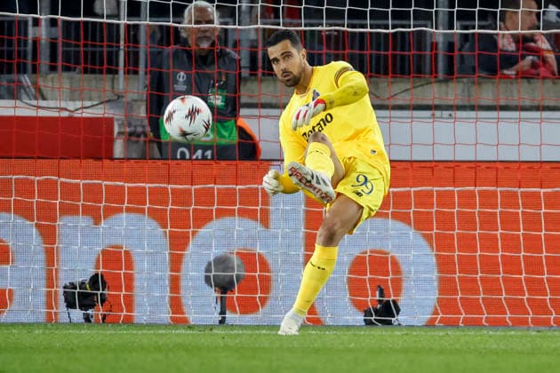 Diogo Costa (FC Porto, 99) , Deutschland, Fussball, UEFA Europa League, Achtelfinale, 2025 2026, VfB Stuttgart vs. FC Porto, 12.03.2026, Stuttgart Arena Stuttgart Deutschland Copyright: xGrantxHubbsx