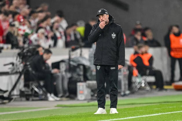 Trainer Sebastian Hoeneß (VfB Stuttgart) gestures during the UEFA Europa League 2025 26 Round of 16 First Leg match between VfB Stuttgart and FC Porto at Stuttgart Arena on March 12, 2026 in Stuttgart, Germany. (Photo by Harry Langer DeFodi Images) -