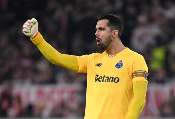 TOR zum 0:1 Terem Moffi FC Porto (29) (nicht im Bild) Torjubel Torwart Diogo Costa FC Porto (99) VfB Stuttgart vs FC Porto EUROPA LEAGUE EL 12.03.2026 DFL REGULATIONS PROHIBIT ANY USE OF PHOTOGRAPHS AS IMAGE SEQUENCES AND OR QUASI-VIDEO VfB Stuttgart vs FC Porto
