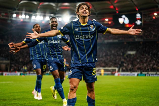 12.03.2026, xdaymx, Fussball UEFA Europa League, VfB Stuttgart - FC Porto Torjubel goal celebration zum 0:2 von Rodrigo Mora (Porto) (DFL DFB REGULATIONS PROHIBIT ANY USE OF PHOTOGRAPHS as IMAGE SEQUENCES and or QUASI-VIDEO) Stuttgart