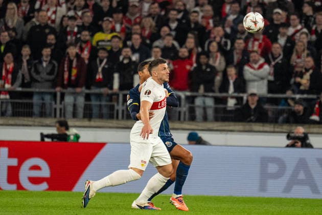 12.03.2026, xdaymx, Fussball UEFA Europa League, VfB Stuttgart - FC Porto vl. Zweikampf Thiago Silva (Porto) und Ermedin Demirovic (Stuttgart) (DFL DFB REGULATIONS PROHIBIT ANY USE OF PHOTOGRAPHS as IMAGE SEQUENCES and or QUASI-VIDEO) Stuttgart