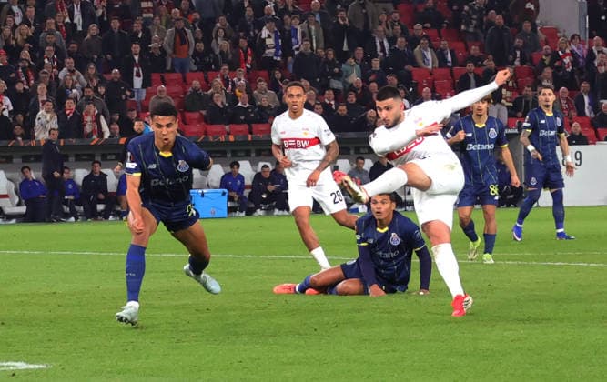 12.03.2026, Stuttgart, Fußball UEFA Europa League, Saison 2025-2026, VfB Stuttgart vs. FC Porto, 1:2 Tor, Torschütze Deniz Undav (VfB)