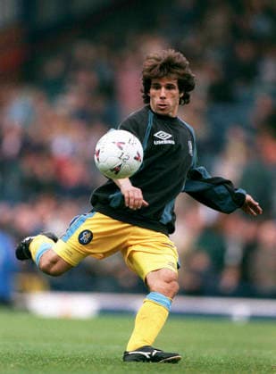 Blackburn Rovers V Chelsea, Premier League Gianfranco Zola of Chelsea warms up before the Premier League match between Blackburn Rovers and Chelsea at Ewood Park on November 16, 1996 in Blackburn, England. Blackburn Ewood Park England United Kingdom Copyright: xAllstarxPicturexLibraryxLtdx