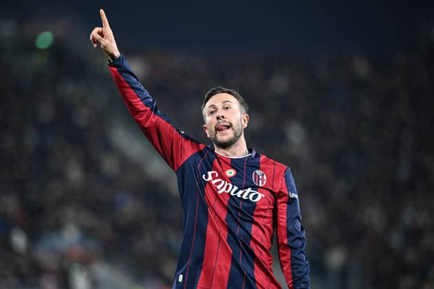 Federico Bernardeschi (Bologna Fc) celebrating his goal during Bologna FC vs AS Roma, Football Europa League match in Bologna, Italy, March 12 2026  Copyright: xGianlucaxRicci IPAxSportx xipa-agency.netx xx IPA_72775216 IPA_Agency_IPA72775216