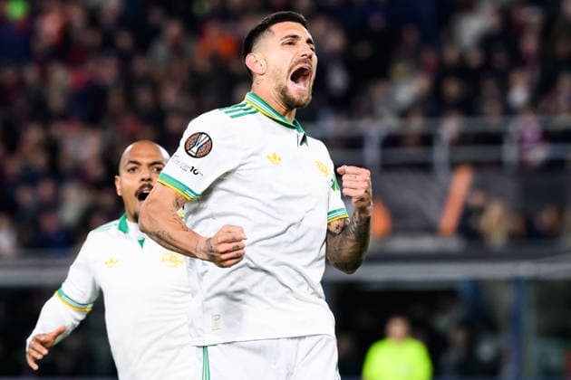 Lorenzo Pellegrini of AS Roma celebrates after scoring the goal of 1-1 during the UEFA Europa League 2025 2026 football match between Bologna FC 1909 and AS Roma at Renato Dall Ara Stadium in Bologna (Italy), March 12, 2026. andreaxstaccioli
