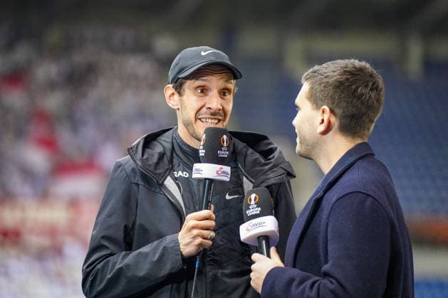 Belgien: Fussball Europa League 2025 - 2026, Achtelfinale - KRC Genk vs SC Freiburg - Cegeka Arena (Genk): Julian Schuster (SC Freiburg, Trainer) Interview Servus TV Copyright: xJOERANxSTEINSIEKx