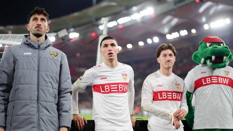12.03.2026, Stuttgart, Fußball UEFA Europa League, Saison 2025-2026, VfB Stuttgart vs. FC Porto, Atakan Karazor (VfB) Bilai El Khannouss (VfB) Angelo Stiller (VfB) Fritzle
