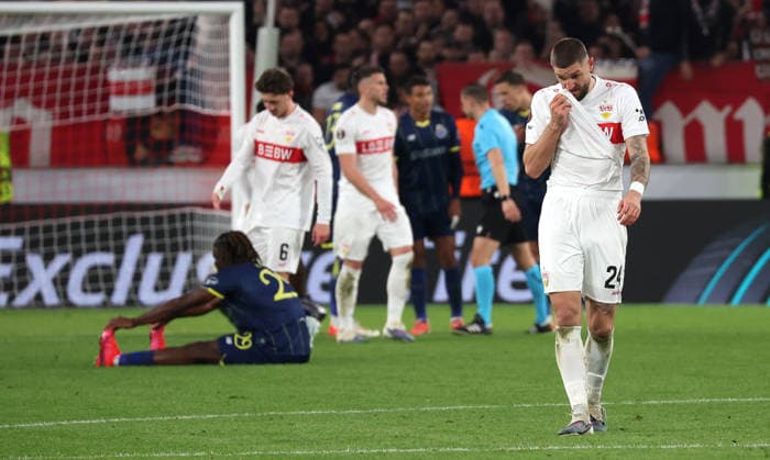 12.03.2026, Stuttgart, Fußball UEFA Europa League, Saison 2025-2026, VfB Stuttgart vs. FC Porto, Jeff Chabot (VfB) enttäuscht