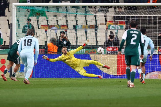 Panathinaikos F.C. v Real Betis UEFA Europa League Vicente Taborda of Panathinaikos F.C. takes a penalty to score his team s winning goal during the UEFA Europa League Round of 16 First Leg match at the Olympic Stadium (Greece), Marousi 12 03 2026 UK Newspapers OUT Copyright: xYannisxHalasx FIL-23117-0076