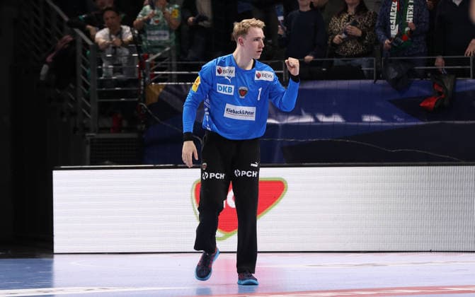 Torwart Lasse Ludwig jubelt nach Parade Freude Emotion Jubel Handball CL Championsleague Champions League Herren 14. Spieltag Saison 2025 2026 12.03.2026 Füchse Berlin vs HBC Nantes in der Max Schmeling Halle