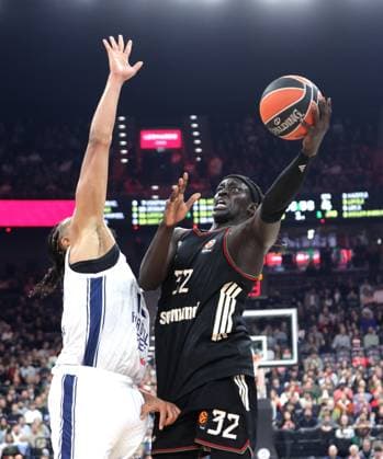 Bayerns 32 Wenyen GABRIEL. Basketball: Bayern - Efes Istanbul. Euroleague, FC Bayern Basketball - Anadolu Efes Istanbul, Runde 31, Saison 2025-2026, am 12.03.2026 in Muenchen, S A P G A R D E N, Deutschland. Quelle Copyright Credit : Oryk HAIST