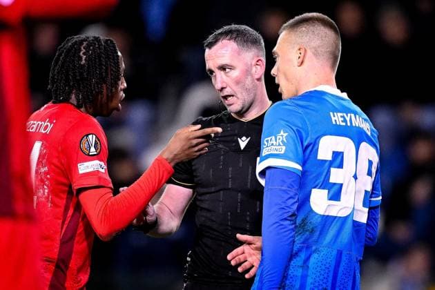 KRC Genk v Freiburg - UEFA Europa League GENK, BELGIUM - MARCH 12 : Referee Chris Kavanagh (ENG) during the UEFA Europa League 2025 26 round of 16 match first leg between KRC Genk and Freiburg on March 12, 2026 in Genk, Belgium, 12 03 2026  Copyright: xTomasxSiskx