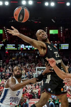 Turkish Airlines EuroLeague Basketball, FC Bayern Munich Basketball vs Anadolu Efes Istanbul, München FC Bayern Basketball, Munich FC Bayern Basketball, Istanbul Anadolu Efes, 2026-03-12 in München (SAP Garden) MIKE Isiaha (FC Bayern Munich Forward (F) Nr22-BAY22) sportworld München SAP Garden Bayern Deutschland