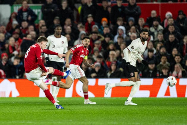 12th March 2026; The City Ground, Nottingham, England; UEFA Europa League Football, Nottingham Forest versus Midtjylland; Elliot Anderson of Nottingham Forest shoots at goal  GodfreyxPitt Content restricted for UK based newspaper