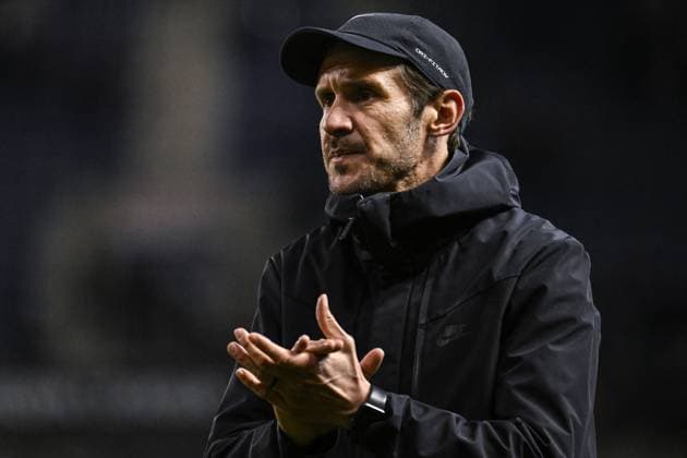 Freiburg s head coach Julian Schuster looks dejected after losing a game between Belgian soccer team KRC Genk and German Freiburg, Thursday 12 March 2026 in Genk, the first leg of the 1 16 Finals of the UEFA Europa League tournament. TOM GOYVAERTS TomxGoyvaerts  x167309208x