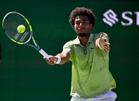 March 12, 2026 Arthur Fils (FRA) returns a shot against Alexander Zverev (GER) during their quarterfinals match at the BNP Paribas Open held at the Indian Wells Tennis Garden in Indian Wells, California. California. Mandatory Photo Credit : CSM Tennis 2026: BNP Paribas Open MAR 12  - ZUMAc04_ 20260312_zma_c04_114 Copyright: xCharlesxBausx