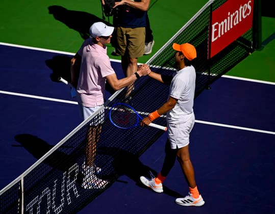 March 12, 2026 Jannik Sinner (ITA) is congratulated by Learner Tien after their quarterfinals match at the BNP Paribas Open held at the Indian Wells Tennis Garden in Indian Wells, California. California. Mandatory Photo Credit : CSM Tennis 2026: BNP Paribas Open MAR 12  - ZUMAc04_ 20260312_zma_c04_125 Copyright: xCharlesxBausx