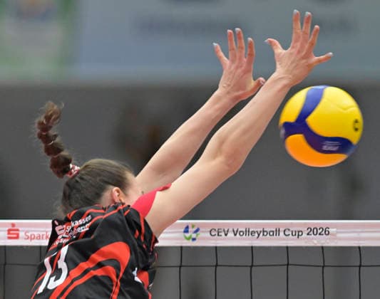 12.3.2026, Dresdens Florentine Rosemann blockt, Volleyball, CEV-Cup, Halbfinale, Dresdner SC - Reale Mutua Fenera Chieri, (c) Dresden