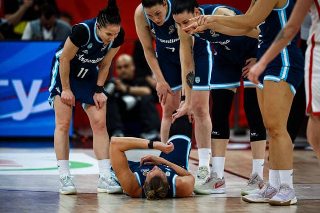 Turkiye vs Argentina Women s Basketball World Cup 2026 Qualifying Tournaments Argetina national team, Nationalteam player lies on the court after a collision during the Women s Basketball World Cup 2026 Qualifying Tournaments Groupe Phase - Group A between Turkiye National Team and Argentina National Team at Turkcell Basketball Development Center on March 12, 2026 in Istanbul, Turkey. Istanbul Istanbul Turkey Copyright: xBurakxBasturkx