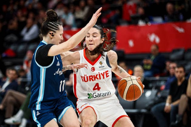 Turkiye vs Argentina Women s Basketball World Cup 2026 Qualifying Tournaments Olcay Cakir of Turkiye national team, Nationalteam dribbles the ball during the Women s Basketball World Cup 2026 Qualifying Tournaments Groupe Phase - Group A between Turkiye National Team and Argentina National Team at Turkcell Basketball Development Center on March 12, 2026 in Istanbul, Turkey. Istanbul Istanbul Turkey Copyright: xBurakxBasturkx
