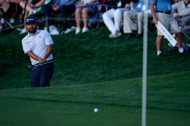 March 12, 2026, Ponte Vedra, Florida, USA: March 12, 2026, Ponte Vedra, Florida.J.J. Spaun (USA) chipping on the 16h hole during the first round of The PLAYERS Championship at TPC Sawgrass. PGA, Golf Herren Tour 2026: The PLAYERS Championship  - ZUMAd212 20260312_zsp_d212_048 Copyright: xRichardxDolex