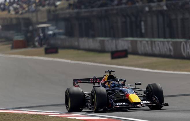 SHANGHAI - Max Verstappen (Red Bull Racing) in action during the first free practice session at the Shanghai International Circuit in the lead-up to the Chinese Grand Prix. SANDER KONING ANP xVIxANPxSportx xxANPxIVx 553182382 originalFilename: 553182382.jpg