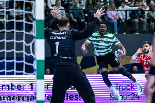 March 12, 2026, Pavilhão Multiusos de Odivelas, Lisbon, Portugal, EHF Champions League 2025 26: Sporting CP vs CS Dinamo Bucuresti; Mamadou Gassama of Sporting CP Copyright: HMBxMedia CarlosxSilva