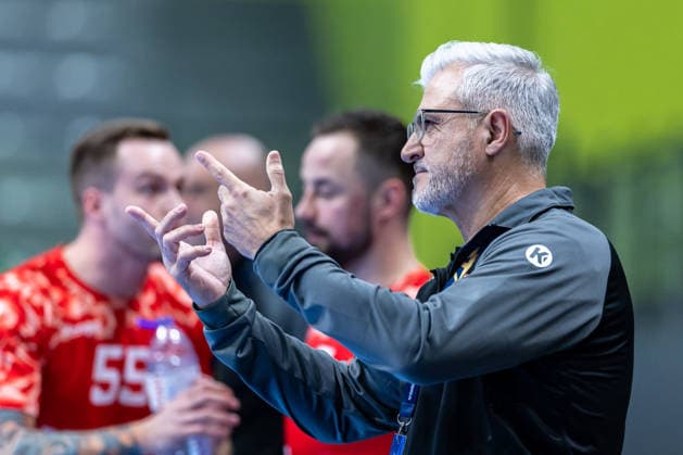 March 12, 2026, Pavilhão Multiusos de Odivelas, Lisbon, Portugal, EHF Champions League 2025 26: Sporting CP vs CS Dinamo Bucuresti; Head Coach Paulo Pereira of CS Dinamo Bucuresti Copyright: HMBxMedia CarlosxSilva