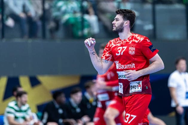 March 12, 2026, Pavilhão Multiusos de Odivelas, Lisbon, Portugal, EHF Champions League 2025 26: Sporting CP vs CS Dinamo Bucuresti; Haniel Langaro of CS Dinamo Bucuresti Copyright: HMBxMedia CarlosxSilva