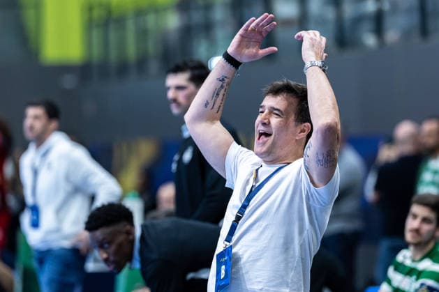 March 12, 2026, Pavilhão Multiusos de Odivelas, Lisbon, Portugal, EHF Champions League 2025 26: Sporting CP vs CS Dinamo Bucuresti; Head Coach Ricardo Costa of Sporting CP Copyright: HMBxMedia CarlosxSilva