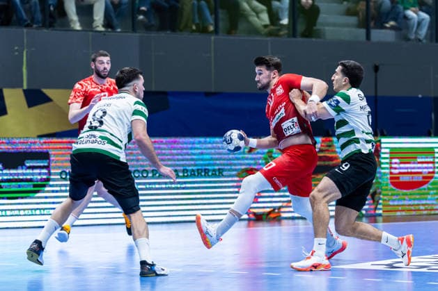 March 12, 2026, Pavilhão Multiusos de Odivelas, Lisbon, Portugal, EHF Champions League 2025 26: Sporting CP vs CS Dinamo Bucuresti; Miguel Martins of CS Dinamo Bucuresti Copyright: HMBxMedia CarlosxSilva