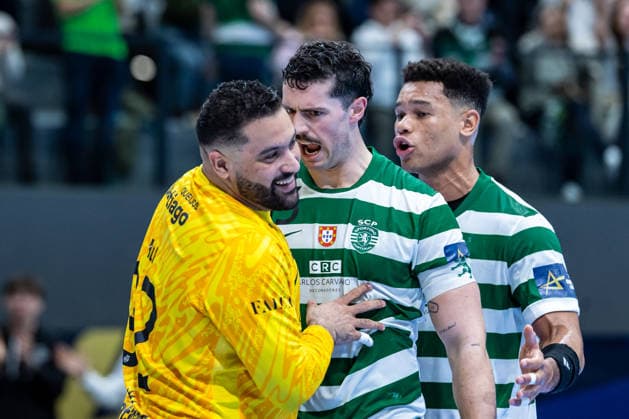 March 12, 2026, Pavilhão Multiusos de Odivelas, Lisbon, Portugal, EHF Champions League 2025 26: Sporting CP vs CS Dinamo Bucuresti; Salvador Salvador of Sporting CP and Mohamed Aly of Sporting CP Copyright: HMBxMedia CarlosxSilva