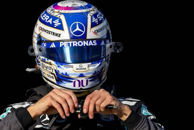 SHANGHAI - George Russell (Mercedes) celebrates his pole position after the sprint qualifying at the Shanghai International Circuit ahead of the Chinese Grand Prix. SANDER KONING ANP xVIxANPxSportx xxANPxIVx 553199925 originalFilename: 553199925.jpg