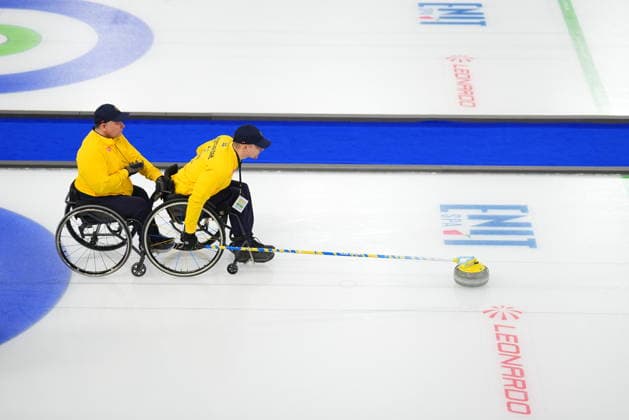 CORTINA, ITALY 20260313 Sweden s Marcus Holm and Kristina Ulander during the semi-final of the mixed curling between China and Sweden in the Paralympics at the Cortina Curling Olympic Stadium. *** The image is included in the SPORTS PACKAGE. For others PAYMENT IMAGE *** CORTINA ITALY x10500x *** CORTINA, ITALY 20260313 Sweden s Marcus Holm and Kristina Ulander during the semi final of the mixed curling between China and Sweden in the Paralympics at the Cortina Curling Olympic Stadium The image is included in the SPORTS PACKAGE For others PAYMENT IMAGE CORTINA ITALY x10500x  Copyright: xMagnusxLejhall ParasportxSverige TT TTx PARALYMPICS 2026 CURLING