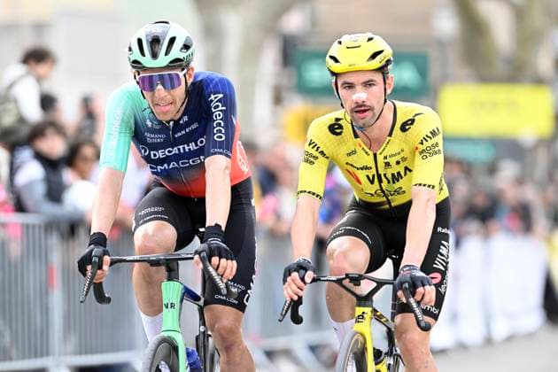 Paris Nice 2026 Stage 6 APT, FRANCE - MARCH 13 : De Pestel Sander (BEL) of Decathlon CMA CGM Team and Campenaerts Victor (BEL) of Team Visma I Lease a Bike during stage 6 of the 84th edition of Paris - Nice an UCI World Tour 2.UWT cycling road race stage for Men Elite of 179.3 km with start in Barbentane and finish in Apt on March 13, 2026 in Apt, France, 13 03 2026 ( Motordriver Guy De Vuyst - Apt France  Copyright: xNicoxVereeckenx