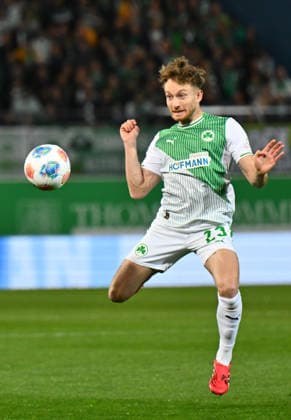 13.03.2026 - Fussball - Saison 2025 2026 - 2. Fussball - Bundesliga - 26. Spieltag: SpVgg Greuther Fürth ( Kleeblatt SGF ) - SV Elversberg SVE - Sportfoto Zink - xwoxzix - DFL regulations prohibit any use of photographs as image sequences and or quasi-video - only for editorial use - Jannik Dehm ( 23, SpVgg Greuther Fürth )