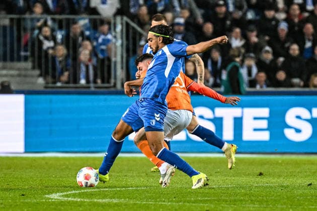 Fußball I Herren I Saison 2025-2026 I 2. Bundesliga I 26. Spieltag I 1. FC Magdeburg - SV Darmstadt 98 I 13.03.2026 Zweikampf Rayan Ghrieb (29, 1. FC Magdeburg) gegen Marco Richter (23, SV Darmstadt 98) Magdeburg Avnet Arena (Heinz-Krügel-Platz 1) Sachsen-Anhalt Deutschland