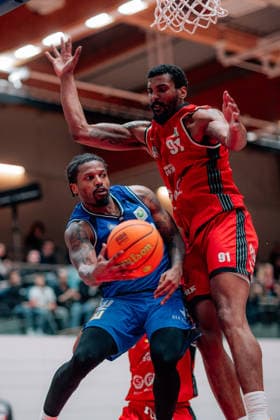 BB-2BL SBB Baskets - HAKRO Merlins Crailsheim Vincent Malik Shahid (HAKRO Merlins Crailsheim) waehrend der Saison 2025-2026 in der 2. Barmer Basketball Bundesliga Pro A am 26. Spieltag zwischen SBB Baskets und HAKRO Merlins Crailsheim in der Wolfgang-Lakenmacher-Halle am 13. March 2026 in Magdeburg, Sachsen Anhalt, Deutschland