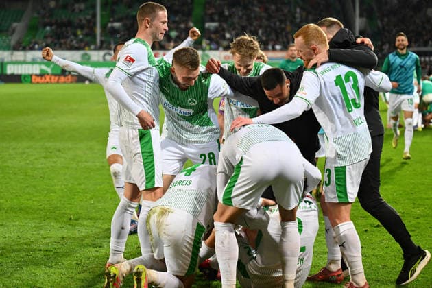 13.03.2026 - Fussball - Saison 2025 2026 - 2. Fussball - Bundesliga - 26. Spieltag: SpVgg Greuther Fürth ( Kleeblatt SGF ) - SV Elversberg SVE - Sportfoto Zink - xwoxzix - DFL regulations prohibit any use of photographs as image sequences and or quasi-video - only for editorial use - Torjubel Jubel Freude nach Treffer Tor Torschuß zum 2:0 durch Lukas Reich (2, SpVgg Greuther Fürth ) -
