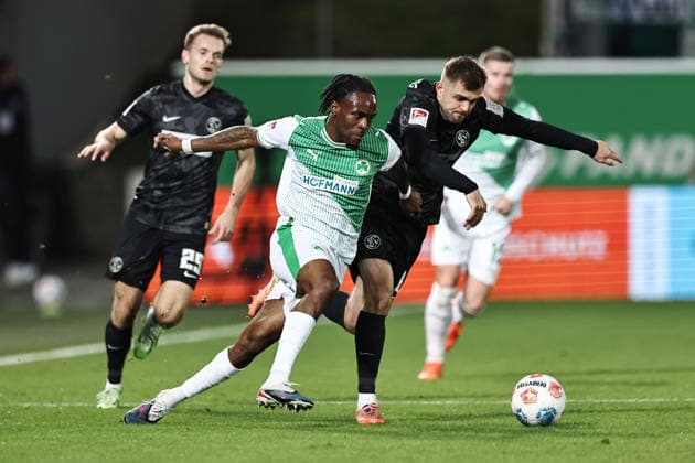 Noel Futkeu, SGF, im Rückrundenspiel der Saison 2025 2026 zwischen SpVgg Greuther Fürth und SV Elversberg (2:0) in Fürth; 13 03 2026; -