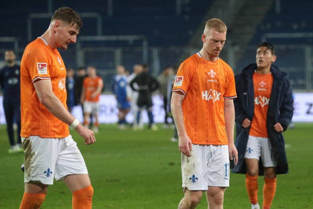 13.03.2026, xgox, Fussball 2. Bundesliga, 1. FC Magdeburg - SV Darsmtadt 98 emspor, v.l. Kai Klefisch (Darmstadt, 17) enttaeuscht, enttäuscht, schaut enttaeuscht, niedergeschlagen, disappointed (DFL DFB REGULATIONS PROHIBIT ANY USE OF PHOTOGRAPHS as IMAGE SEQUENCES and or QUASI-VIDEO) Magdeburg