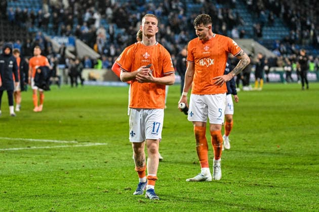 Fußball I Herren I Saison 2025-2026 I 2. Bundesliga I 26. Spieltag I 1. FC Magdeburg - SV Darmstadt 98 I 13.03.2026 Kai Klefisch (17, SV Darmstadt 98) steht die Enttäuschung ins Gesicht geschrieben, nach dem Schlusspfiff geht er in die Ecke zu den mitgereisten Fans. Magdeburg Avnet Arena (Heinz-Krügel-Platz 1) Sachsen-Anhalt Deutschland