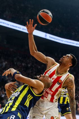 Crvena Zvezda Meridianbet v Fenerbahce Beko - EuroLeague BELGRADE, SERBIA - MARCH 13: Players in action during the EuroLeague match between Crvena Zvezda Meridianbet and Fenerbahce Beko at Belgrade Arena on March 13, 2026 in Belgrade, Serbia. Filip Stevanovic Anadolu Belgrade Serbia. Editorial use only. Please get in touch for any other usage.  Copyright: x2026xAnadoluxFilipxStevanovicx