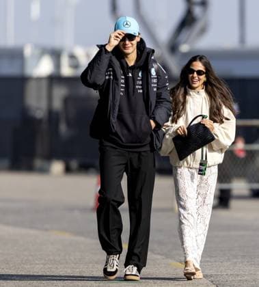 SHANGHAI - George Russell (Mercedes) with his girlfriend Carmen Montero Mundt ahead of the sprint race at the Shanghai International Circuit in the run-up to the Chinese Grand Prix. SANDER KONING ANP xVIxANPxSportx xxANPxIVx 553269451 originalFilename: 553269451.jpg