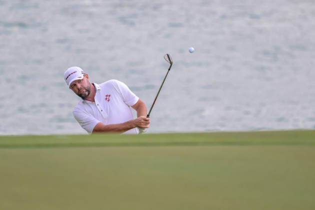 March 14, 2026, Singapore, Ingapore, Singapore: Australias Marc LEISHMAN misses the green on the 7th. LIV Golf Round 3 Singapore Singapore Singapore - ZUMAr144 20260314_zap_r144_037 Copyright: xJaynexRussellx